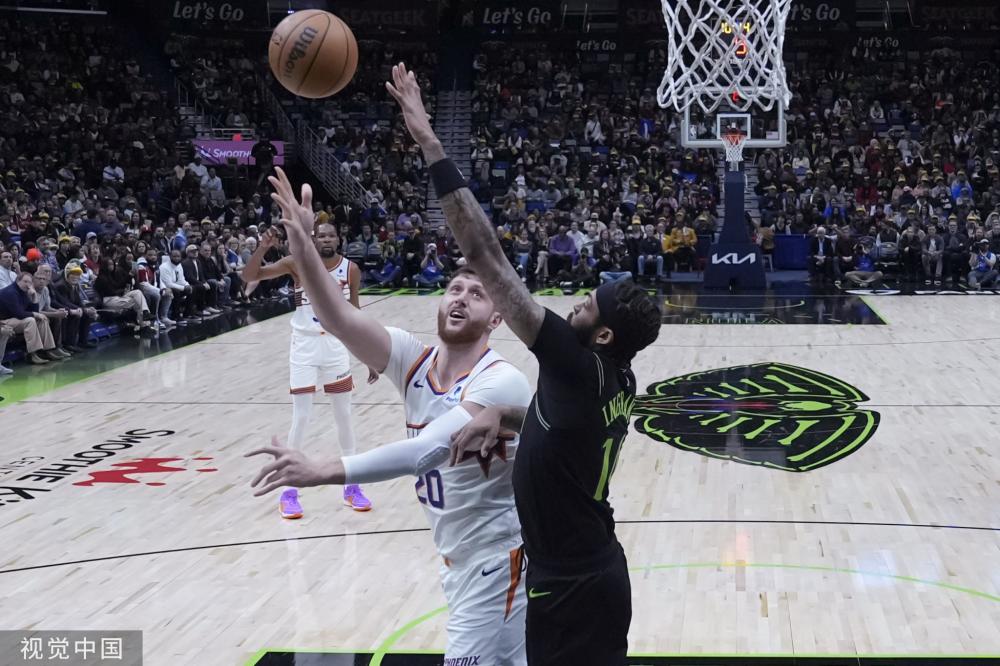 色的战术师 色的战术师