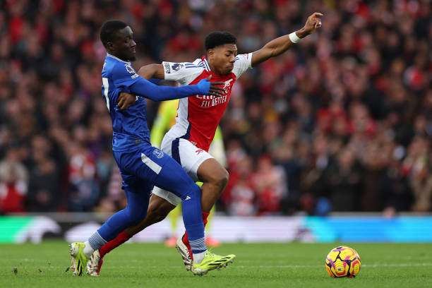 守端展现稳 守端展现稳