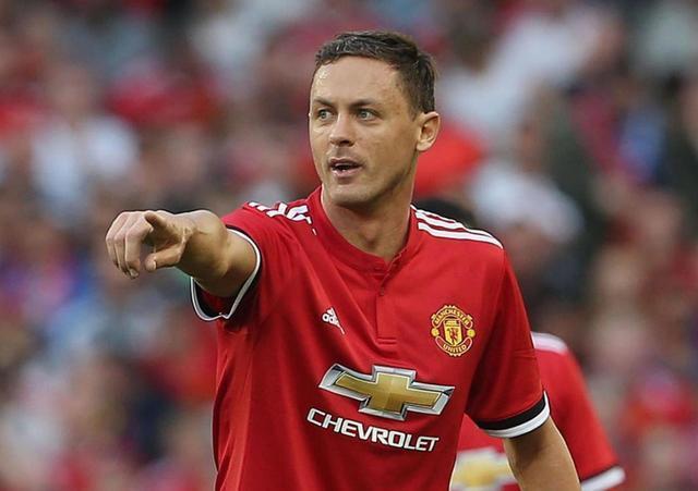 并对严重违 并对严重违