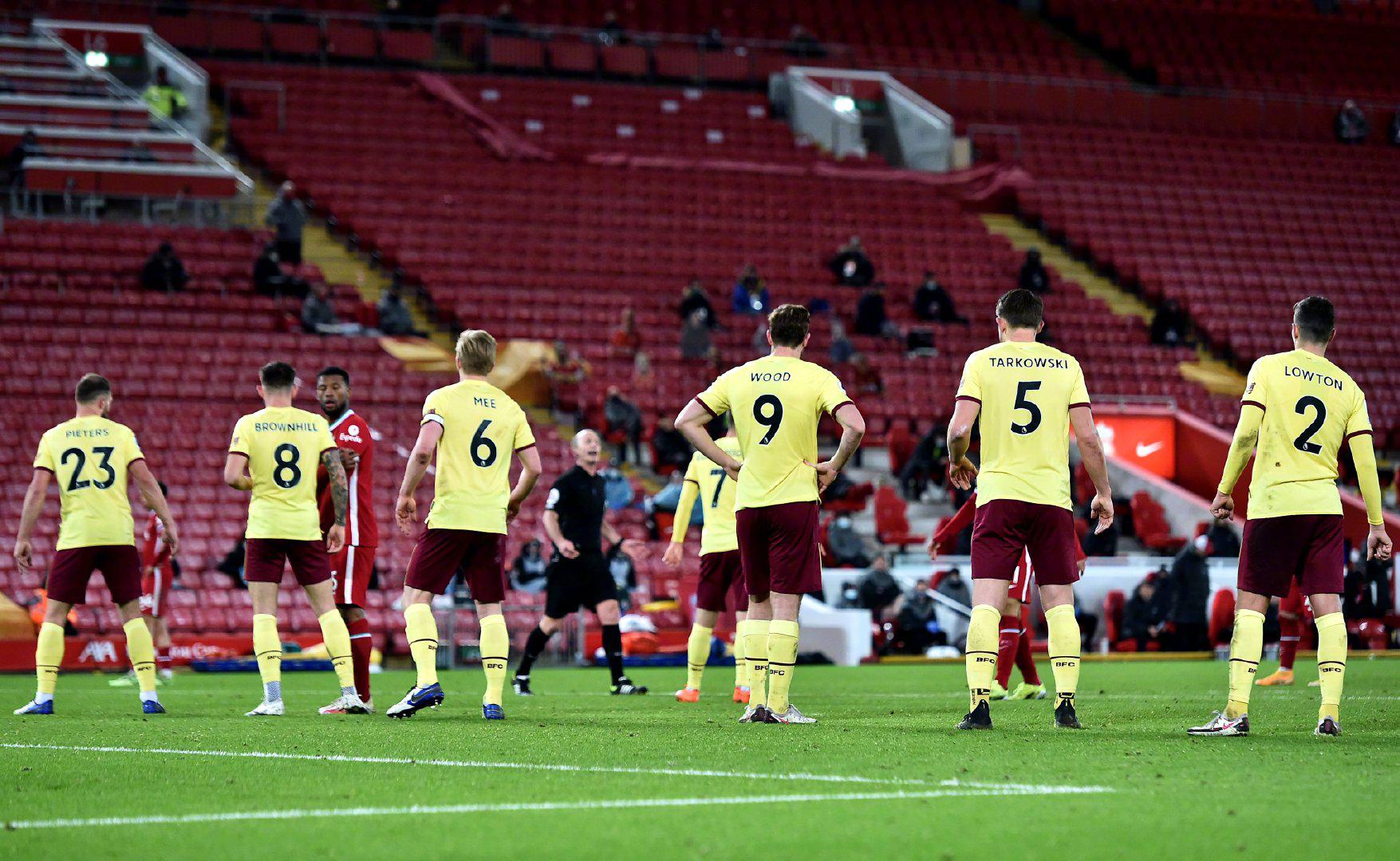 以及其他重 以及其他重